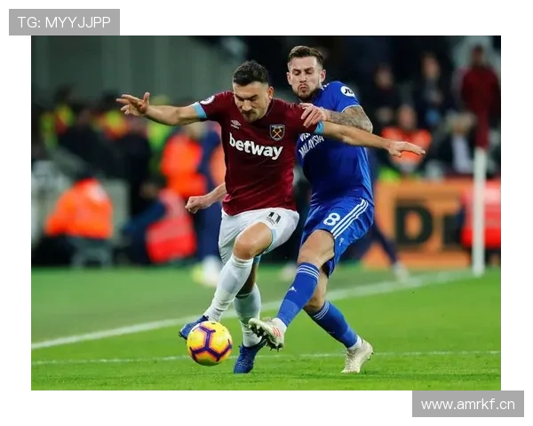 切尔西年轻球员依赖问题:对赛季稳定性与竞争格局的影响分析 切尔西年轻球员依赖问题:对赛季稳定性与竞争格局的影响分析