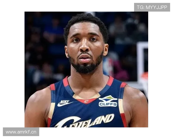 米切尔无球跑动占比提升，拉开空间效率显著高于上赛季